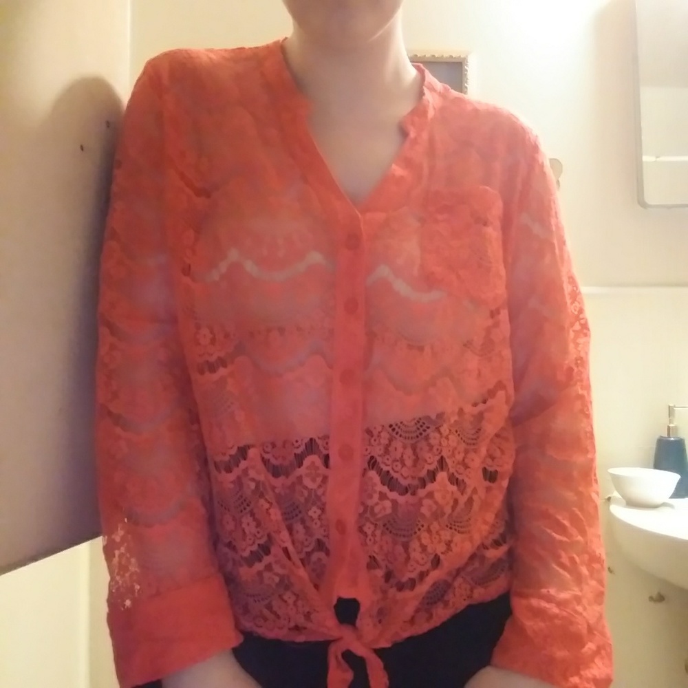 ℂ𝔸𝕋𝕆 pink overshirt